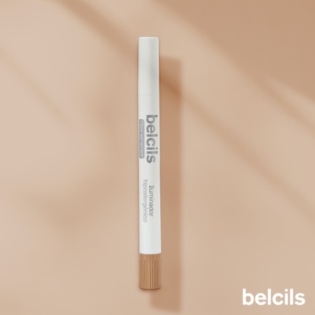 Belcils Iluminador Hipoalergénico Lápiz Aplicador | Maquillaje | Fa...