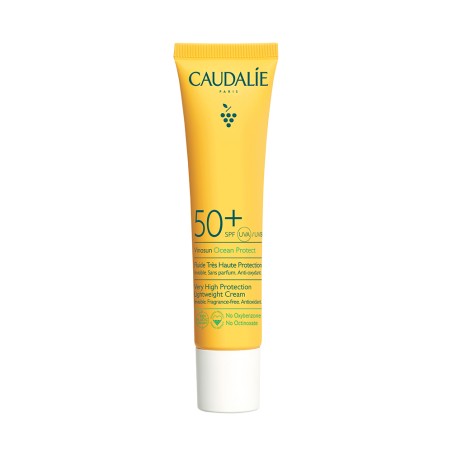 Caudalie Vinosun Protect Fluido SPF50+ 40 ml | Cosmética | Farmaelg... Caudalie Vinosun Protect Fluido SPF50+ 40 ml | Cosmética | Farmaelg...