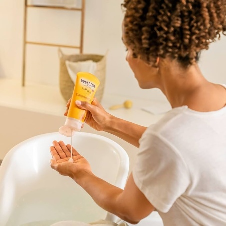 Weleda Baby 2 en 1 Champú & Gel de Ducha 200 ml